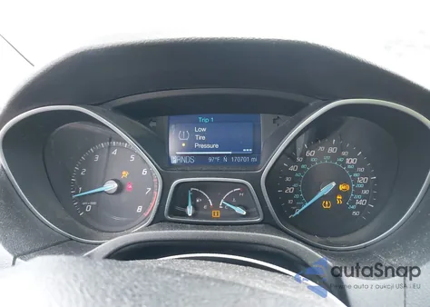 2012 Ford Focus Se z USA, uszkodzony, nr VIN 1FAHP3F23CL371302